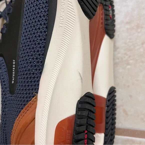 Johnston & Murphy XC4 TR1 Sport Hybrid Sneakers - Picture 6 of 6